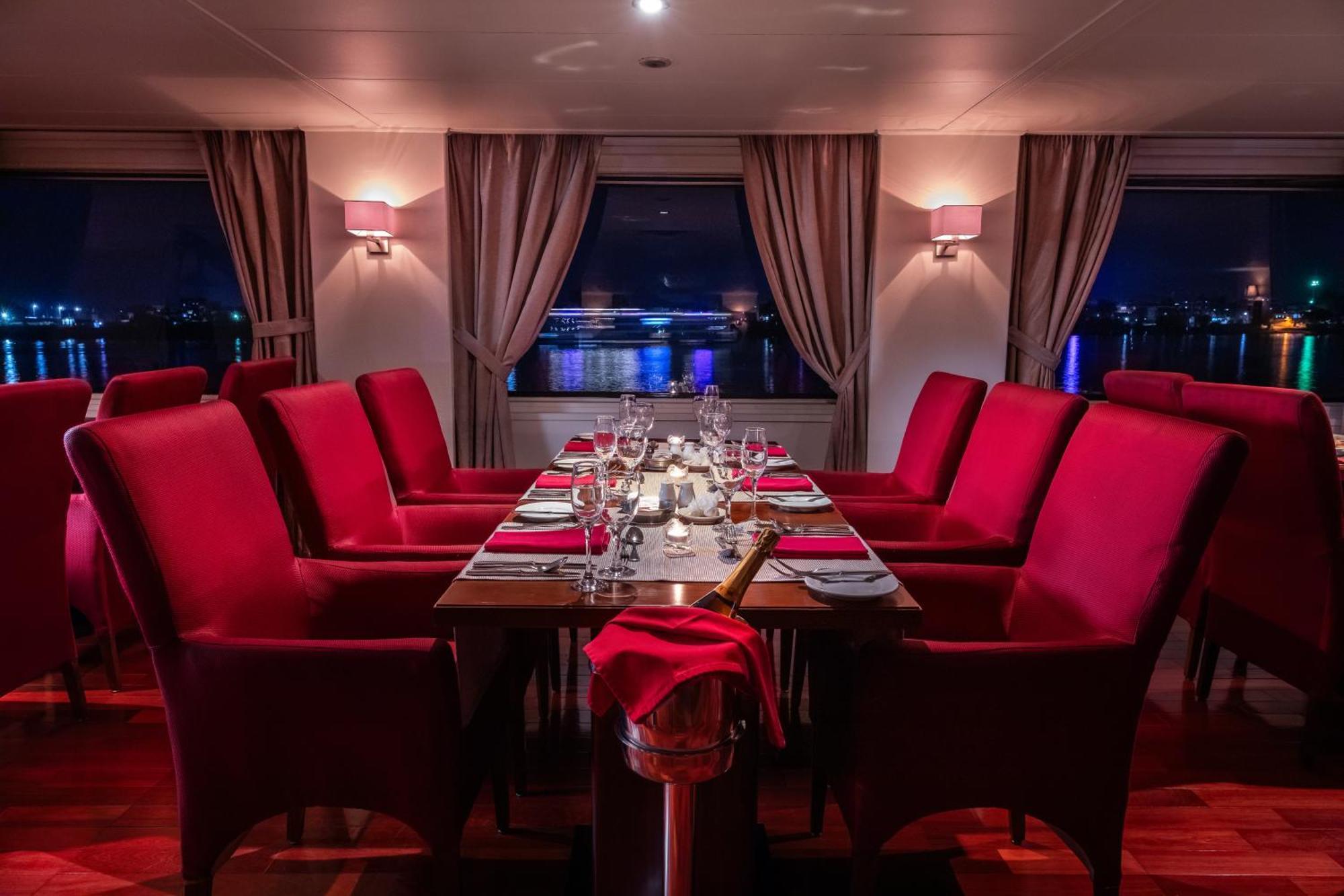 M/y Alexander The Great Nile Cruise - 4 Nights Every Monday From - 3 Nights Every Friday From Aswan  Luxor