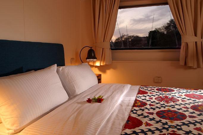 M/y Alexander The Great Nile Cruise - 4 Nights Every Monday From - 3 Nights Every Friday From Aswan 5*