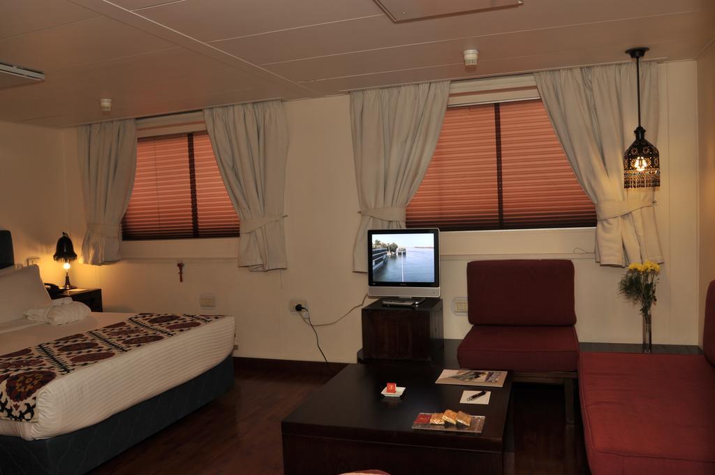  M/y Alexander The Great Nile Cruise - 4 Nights Every Monday From - 3 Nights Every Friday From Aswan 5*
